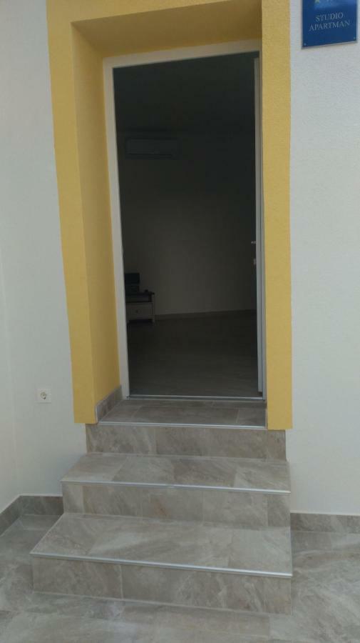Studio Novi Vinodolski Luaran gambar